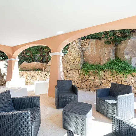 Casa vacanze In Cala Di Volpe Cannigione
